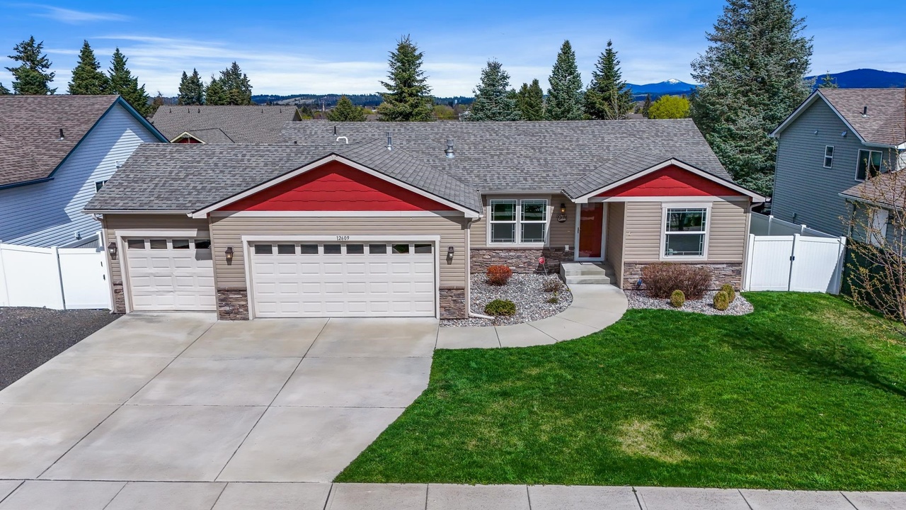 12609 East 12th Avenue