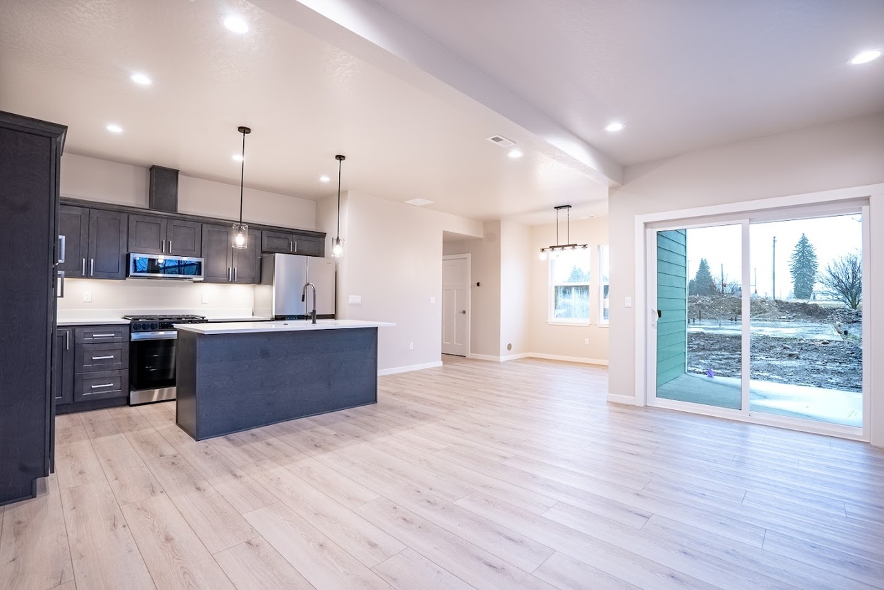 8146 West Boekel Road